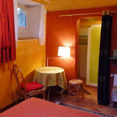 La Hulotte فندق مبيت وإفطار 3*