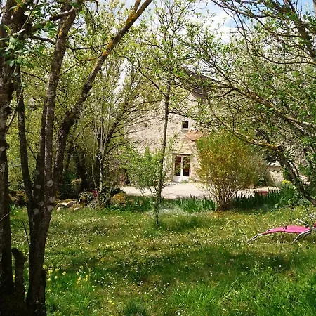 Alojamento de Acomodação e Pequeno-almoço La Hulotte 3*