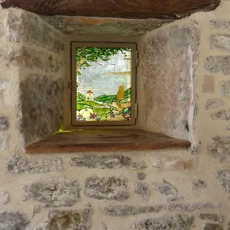 Alojamento de Acomodação e Pequeno-almoço La Hulotte 3*